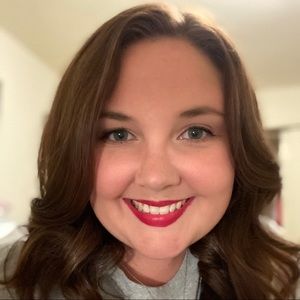 Meet your Posher, Bethanee